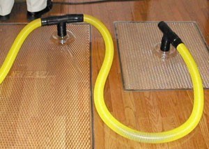 Dri-Eaz® Rescue Mat® Water Damaged Wood Floor Drying Mats & Accessories Thumbnail